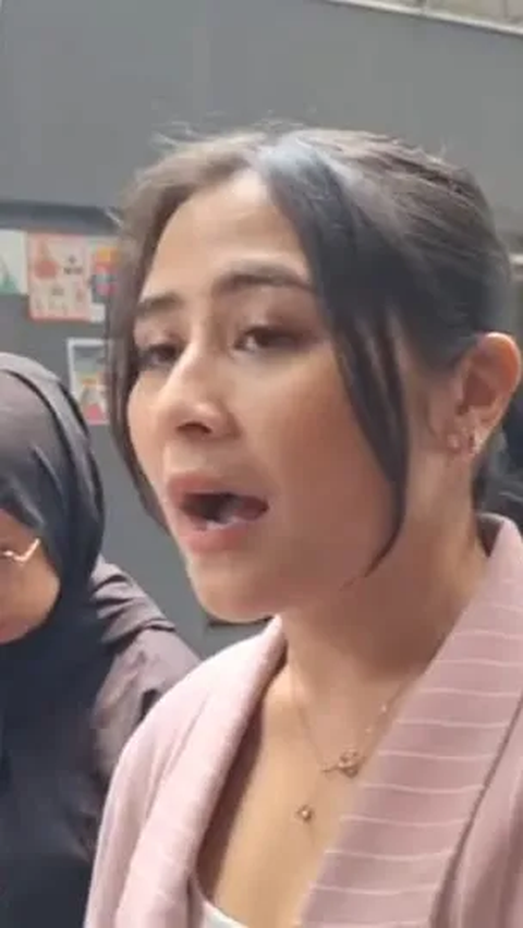 Kesedihan Prilly Latuconsina Sopir yang 10 Tahun Menemani Meninggal, Janji Jaga Keluarga Anak Buah