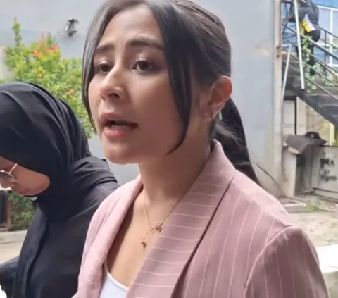 Kesedihan Prilly Latuconsina Sopir yang 10 Tahun Menemani Meninggal, Janji Jaga Keluarga Anak Buah