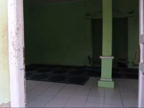 Akibat Kemarau Panjang, Masjid di Kampung Ini Sepi Jemaah 'Tidak Ada Air, Masjid Nyaris Bangkrut'