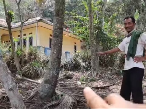 Akibat Kemarau Panjang, Masjid di Kampung Ini Sepi Jemaah 'Tidak Ada Air, Masjid Nyaris Bangkrut'