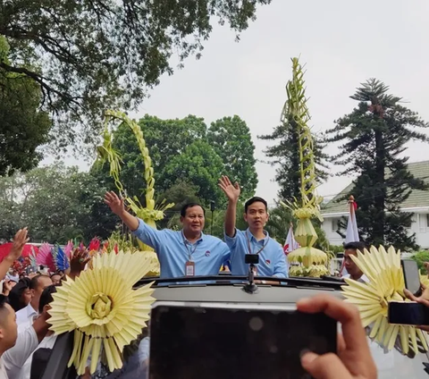 Jadi Paling Cantik, Momen Selvi Ananda di Antara Para Ketum Koalisi Prabowo-Gibran