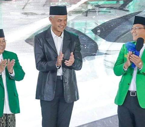 Ganjar Ungkap Strategi Jitu Keluarkan Indonesia dari Jebakan Negara Kelas Menengah