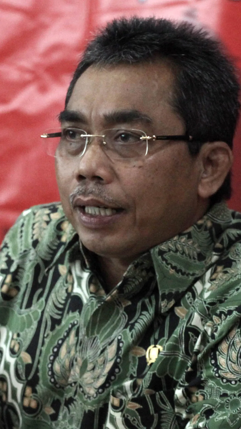 Status Caleg DPRD DKI Mendiang Politikus PDIP Gembong Warsono Digantikan Putranya