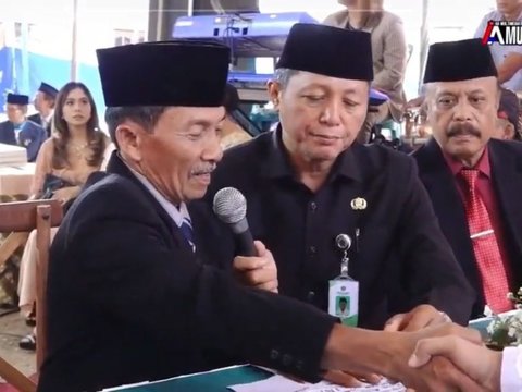 Suasana Harusnya Haru, Momen Ayah Nikahkan Putrinya Ini Justru Bikin Ngakak Hadirin