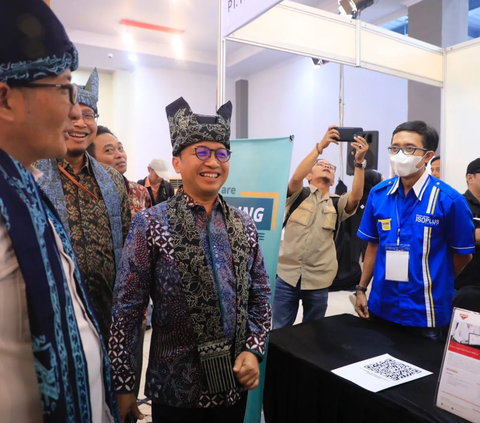Sekjen Kemnaker Buka Job Fair Hybrid Kota Padang 2023, Tersedia 2.424 Lowongan Kerja