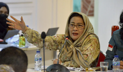 <br>Dody mengatakan, Yusriah di PAW karena mengundurkan diri setelah pindah partai dari PKS ke Partai NasDem untuk pemilihan umum (Pemilu) 2024. Posisinya di DPRD DKI bakal digantikan Ahmad Mardono.<br>