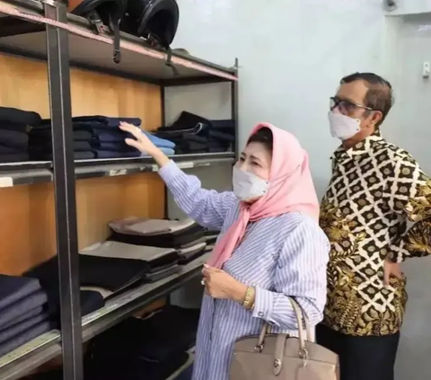 Dijuluki Menteri Paling Kere, Cawapres Ini Justru Merasa Kaya Raya Berkat Rumah dan Mobil Sederhana yang Dimilikinya