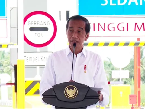 Jokowi Resmikan Tol Indralaya-Prabumulih yang Dibangun dengan Biaya Rp12,5 Triliun