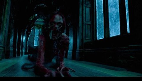 Jika Anda menyukai film horor dengan sentuhan gothic, <i>Crimson Peak </i>layak ditonton.