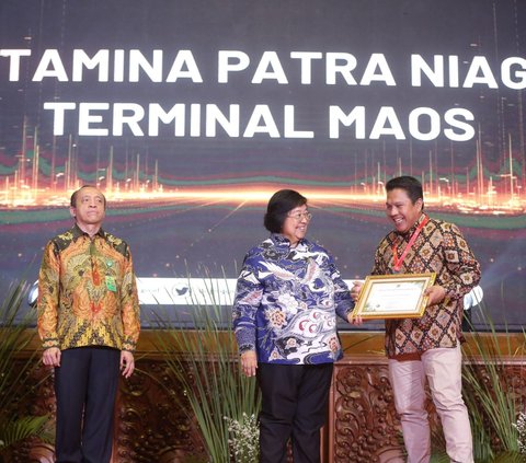 Turunkan Emisi Gas Rumah Kaca, 6 Unit Operasi Pertamina Patra Niaga Terima Penghargaan Kampung Iklim 2023