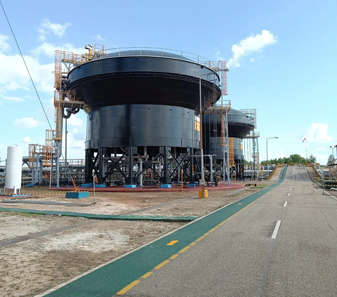 PT Pertamina Hulu Rokan (PHR) mengungkap capaian produksi minyak di wilayah kerja (Rokan) atau Blok Rokan usai diambil alih dari tangan PT Chevron Pacific Indonesia pada 9 Agustus 2021 silam.