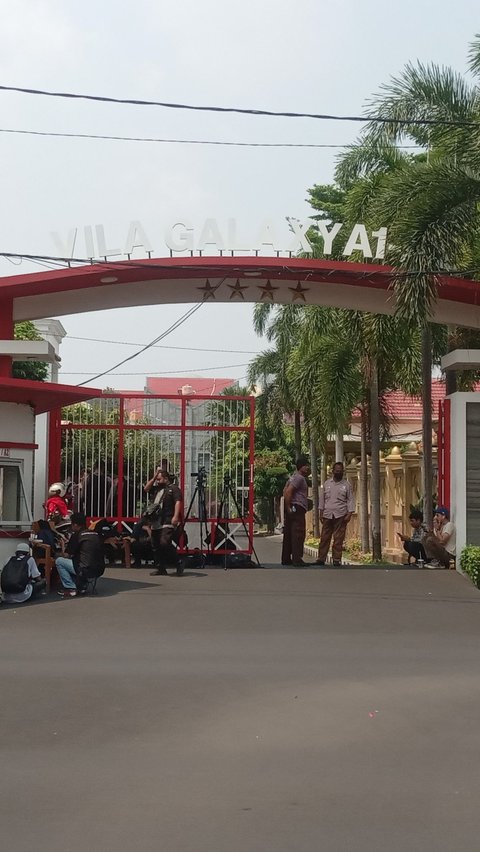 Ketua RW Sebut Empat Tetangga Ketua KPK Firli Bahuri di Bekasi Ikut Diperiksa Polda Metro Jaya<br>