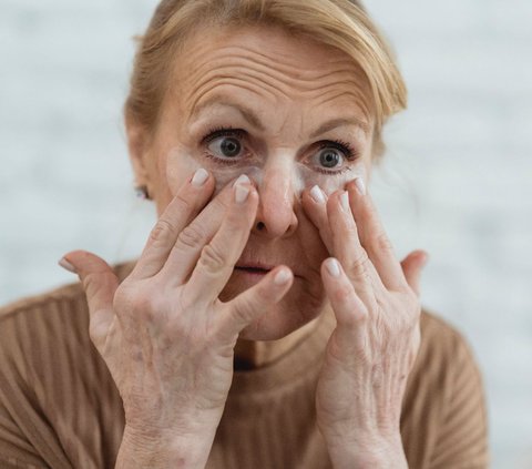 White Spots on the Nose Doesn't Necessarily Mean Blackheads, Could Be Sebaceous Filaments