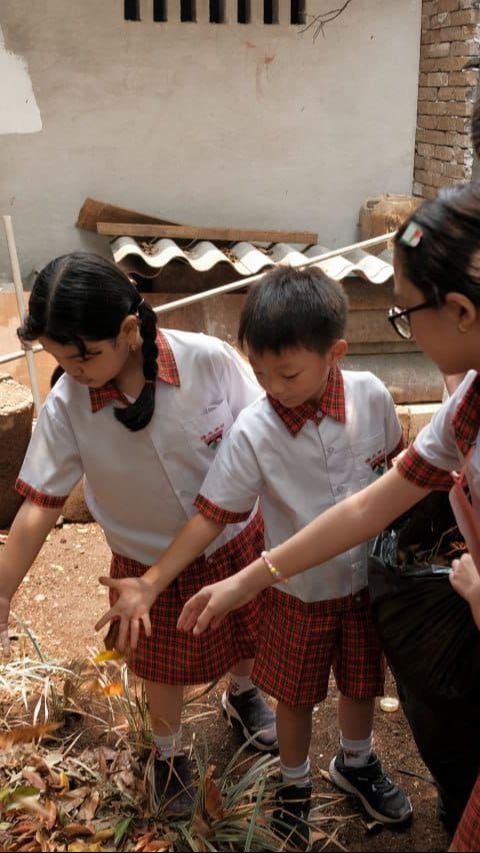 Patut Dicontoh, Begini Cara SD di Bandung Ajarkan Pemilahan Sampah Sejak Dini ke Siswa