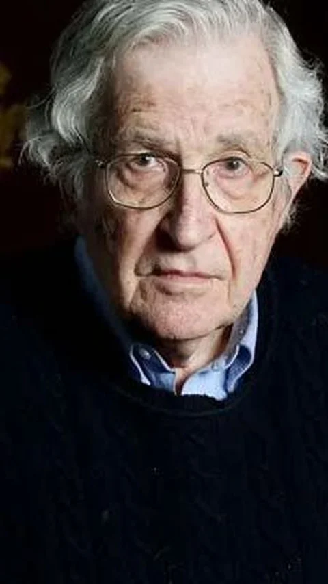 Filsuf Noam Chomsky Jelaskan<br>Mengapa Dunia Tidak Berbuat Apa-Apa Atas Pembantaian Rakyat Palestina