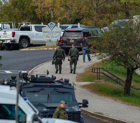 FOTO: Terekam Kamera, Inilah Aksi Penembakan Brutal di Amerika Serikat yang Tewaskan 18 Orang