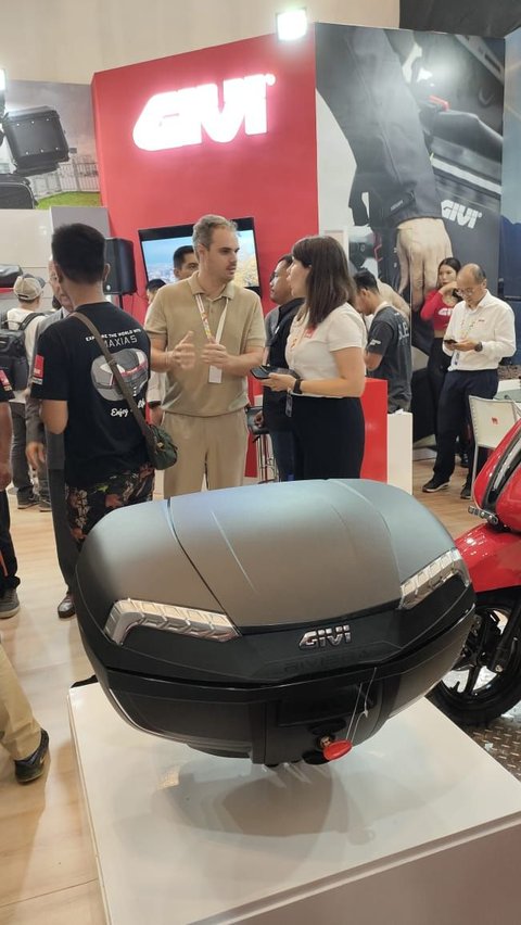 GIVI Rilis Boks Sepeda Motor Premium, Lebih Ringan dan Kuat