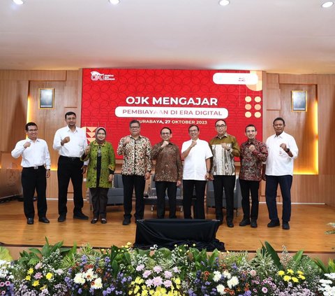 OJK Mengajar Hadir di Universitas Airlangga, Bahas Pembiayaan di Era Digital Bagi Generasi Muda