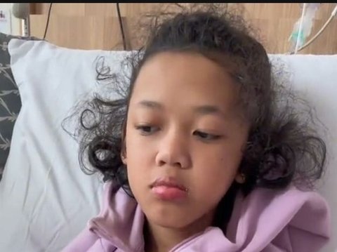 Girl with Cerebral Palsy Suffers a Broken Tailbone Due to Chair Pulling Prank