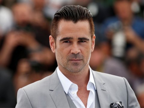 9. Pernah Menjalin Hubungan Singkat dengan Colin Farrell