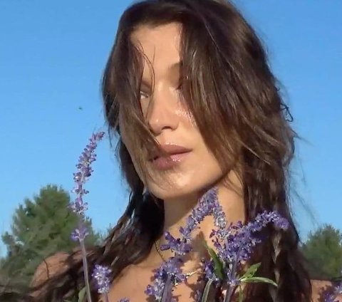 Meski Nyawa Terancam, Supermodel Bella Hadid Akhirnya Bersuara Soal Palestina