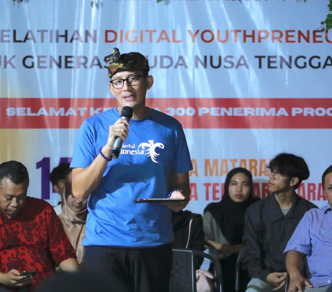 Sandiaga Dorong Evaluasi Keamanan Seluruh Tempat Wisata, Usai Insiden Jembatan Kaca di Banyumas Pecah