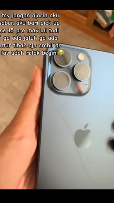 So Sad! Not Even a Day After Buying, This Woman's iPhone 15 Pro Max is Already Cracked