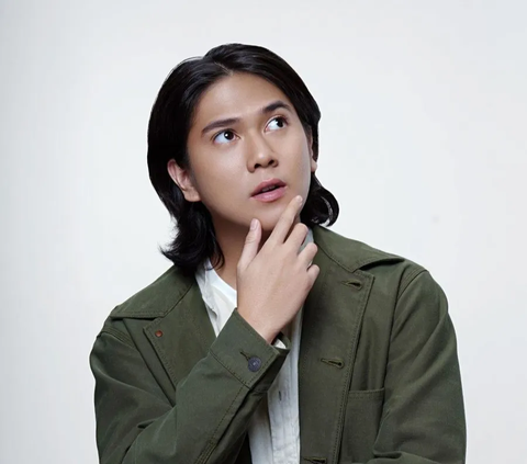 The Moment Kiki, Former CJR Member, Reveals First Love Story with Prilly Latuconsina