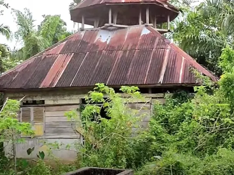 Potret Masjid Tua Peninggalan Masa Cut Meutia Terbengkalai, Matrial Kayunya Terlihat Masih Bagus