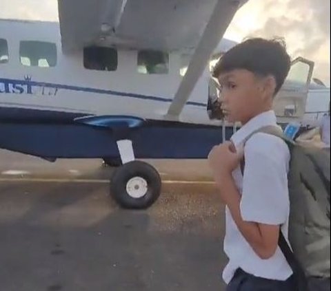 Viral Momen Anak SMP Berangkat Sekolah Naik Pesawat Susi Air, Aksinya Curi Perhatian