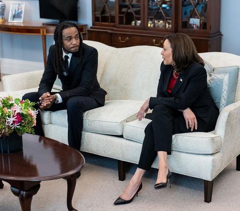 Portrait of US Vice President Kamala Harris' Iconic Style with Black High Heels