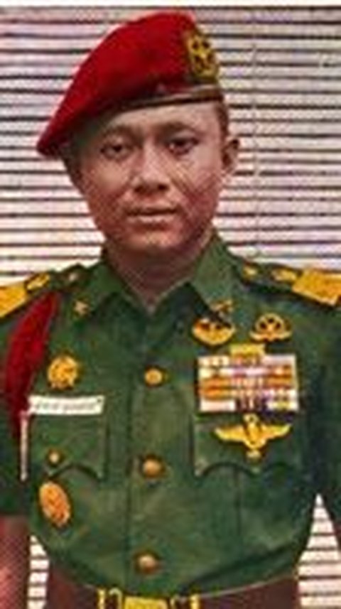 Sebagai seorang tokoh militer, di dalam darah Sarwo Edhie Wibowo tentu mengalir nilai-nilai juang, patriotisme dan cinta terhadap Negara Kesatuan Republik Indonesia (NKRI).<br>