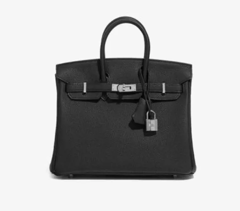 Lesti Kejora's Monthly Shopping Style, Using a Nearly Half a Billion Rupiah Bag