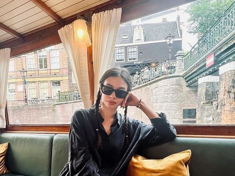 3 Fun All-Black Styles ala Yukikato: Elegant, Simple, and Bold