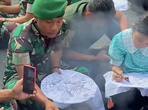 Pecahkan Rekor Muri saat Hari Batik, 1.000 Prajurit TNI Kompak Membatik di Tugu Jogja