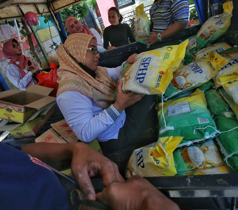 Ramai soal Pembatasan Pembelian Beras 10 Kg di Alfamart dan Superindo, Mendagri Respons Begini