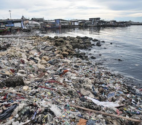 Tekan 70 Persen Sampah Plastik di Laut, Kemenko Marves Gandeng Industri dan Komunitas Daur Ulang