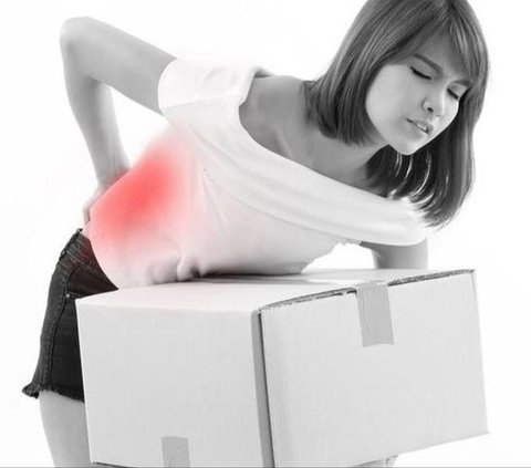 Beware of the Causes of Lower Back Pain in Women, Must Know How to Overcome Them