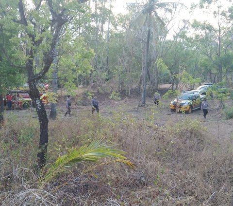 Api di Lereng Gunung Agung Belum Padam Sepenuhnya, Hampir Merembet ke Pura dan Rumah Warga