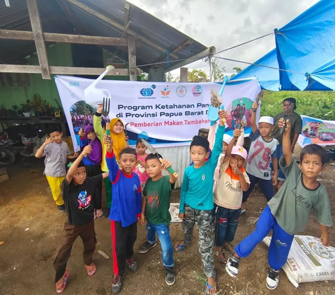 Surveyor Indonesia berkolaborasi dengan Kementerian Bappenas dan Asosiasi Pemerintah Kabupaten Seluruh Indonesia (APKASI) dan Komite Pemantauan Pelaksanaan Otonomi Daerah (KPPOD).