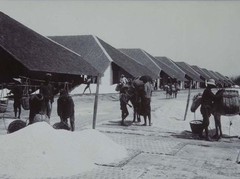 Mengunjungi Kota Modern Pertama di Pulau Madura yang Dibangun pada Masa VOC, Masyarakatnya Sibuk Banget