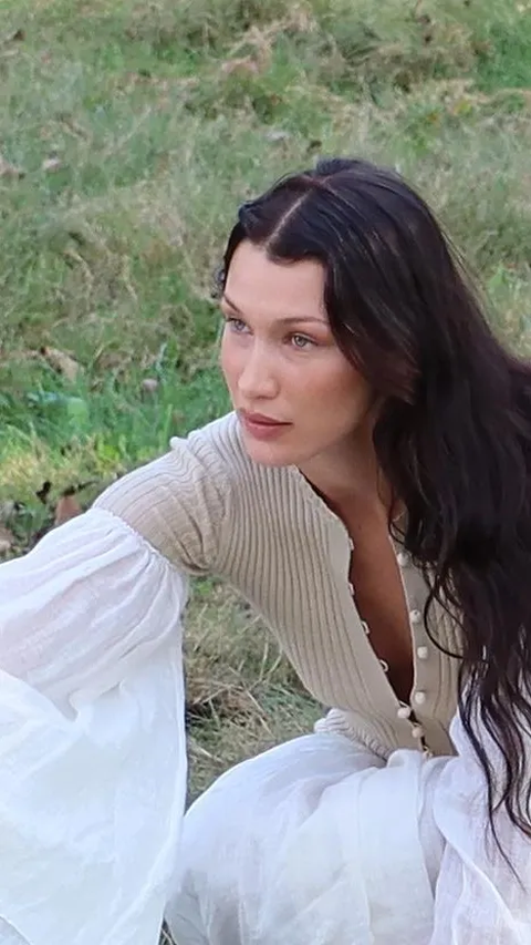 Mirip Banget Seperti Asli, Beredar Video AI Bella Hadid Nyatakan Dukung Israel<br>