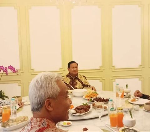 Menu Makan Siang Jokowi saat Menjamu Tiga Capres di Istana, Ada Lontong dan Rolade