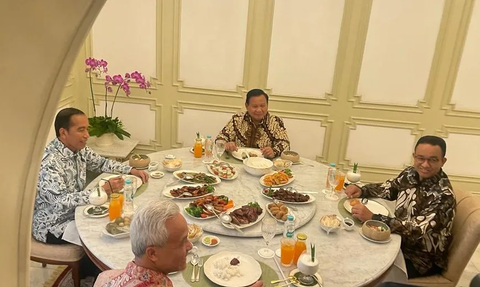 LIVE STREAMING: Presiden Jokowi Undang Ganjar, Prabowo & Anies Makan Siang di Istana