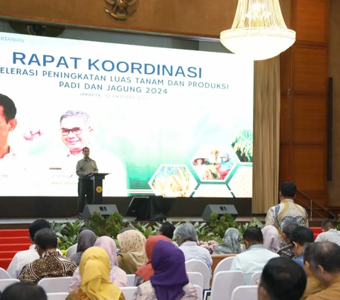 Mentan Minta Kepala Dinas se-Indonesia Kawal Produksi Beras
