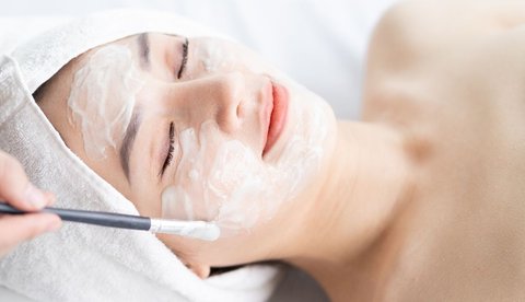 Treatment at Beauty Clinic