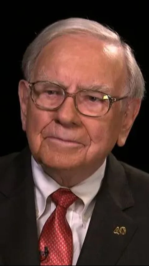 6. Warren Buffet; USD 123 billion (Rp. 1.8 quadrillion)