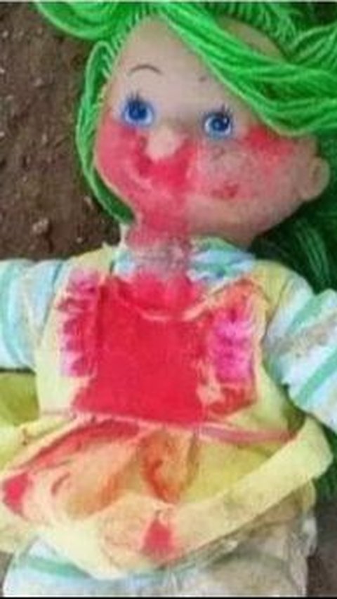 Pemukim Israel Ancam dan Takut-Takuti Anak-Anak Palestina dengan Boneka Berdarah