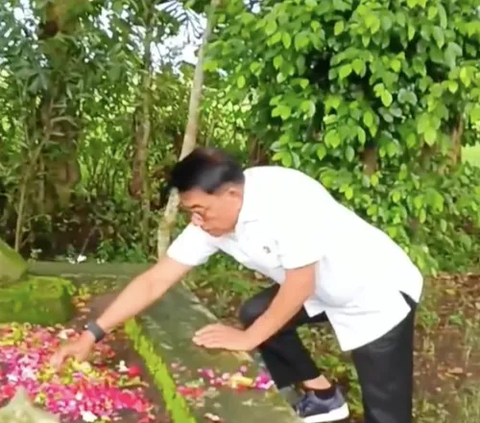 Mantan Panglima TNI Sering Ziarah ke Makam Mbah Angling Setiap Pulang Kampung, Sosok Disebut Legenda Desa