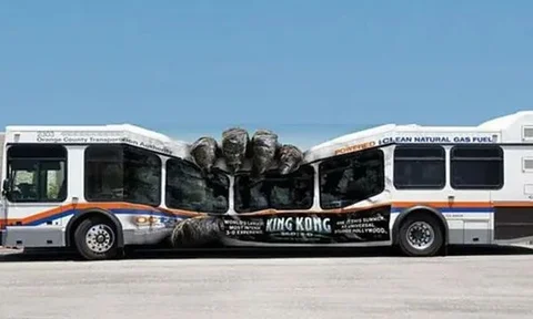 10 Potret Livery Bus Nyeleneh yang Bikin Ilusi Mata, Sukses Kena Tipu!